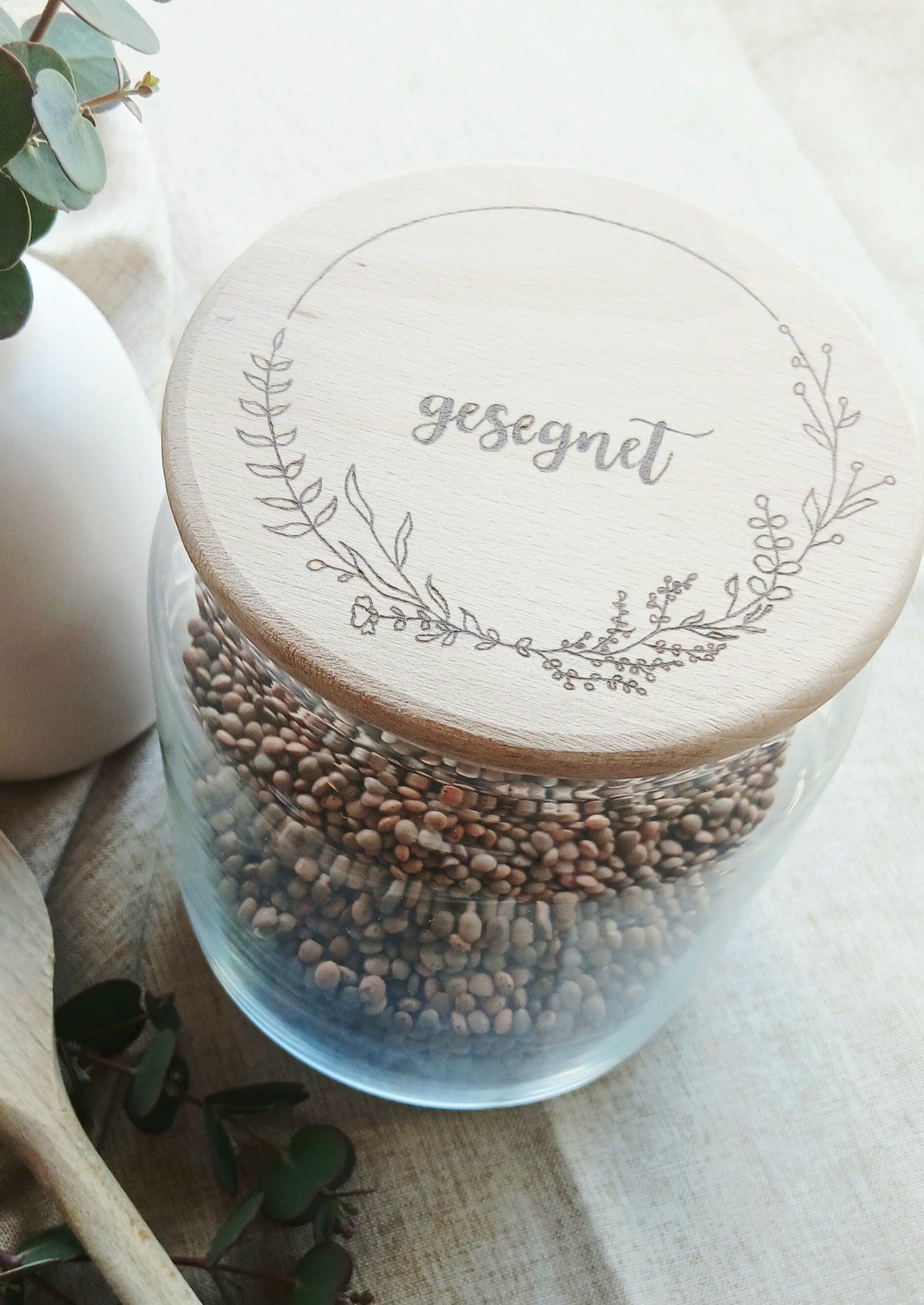 Vorratsglas mit Holzdeckel „gesegnet“