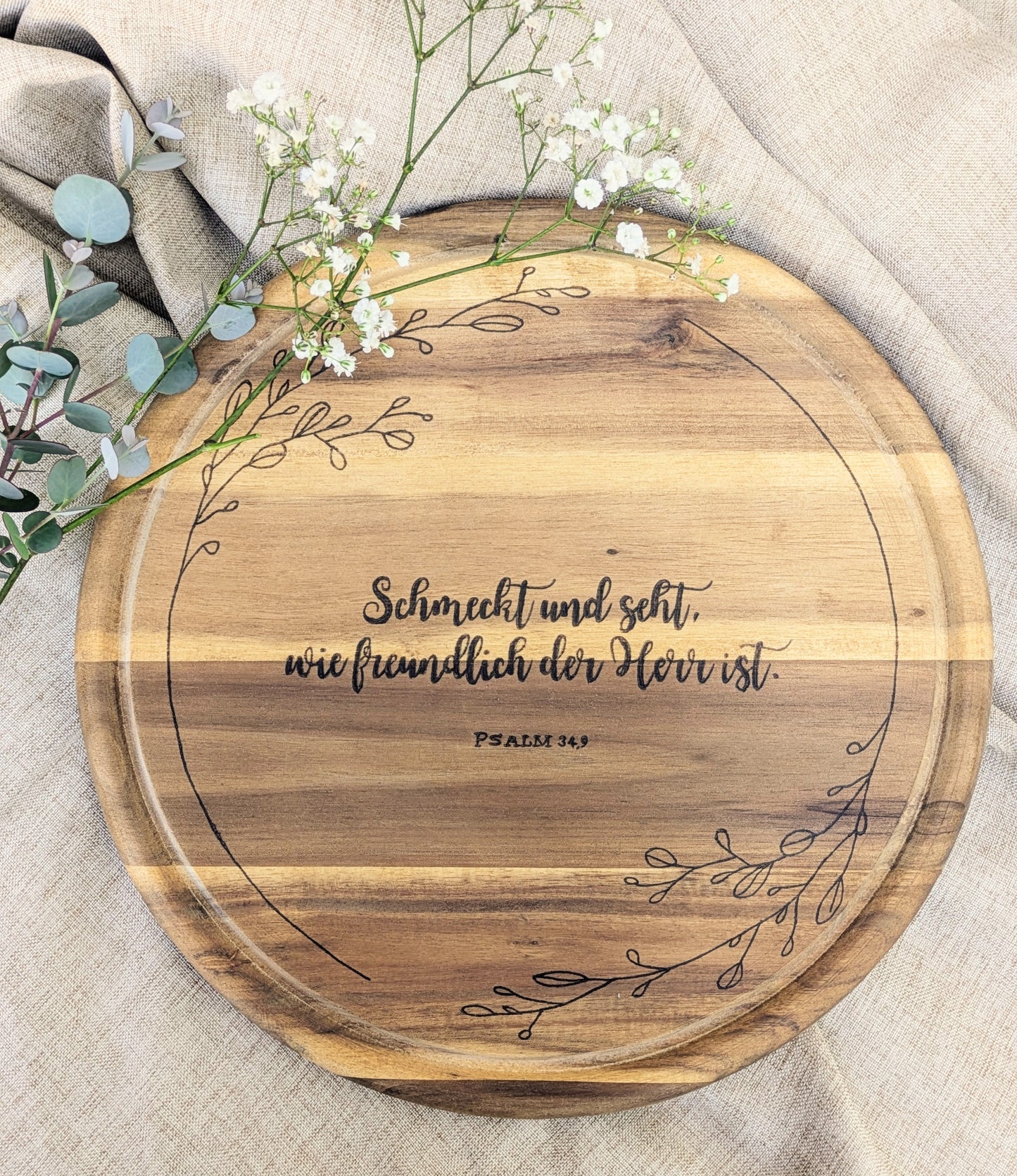 Rundes Holzbrett „Schmeckt und seht“