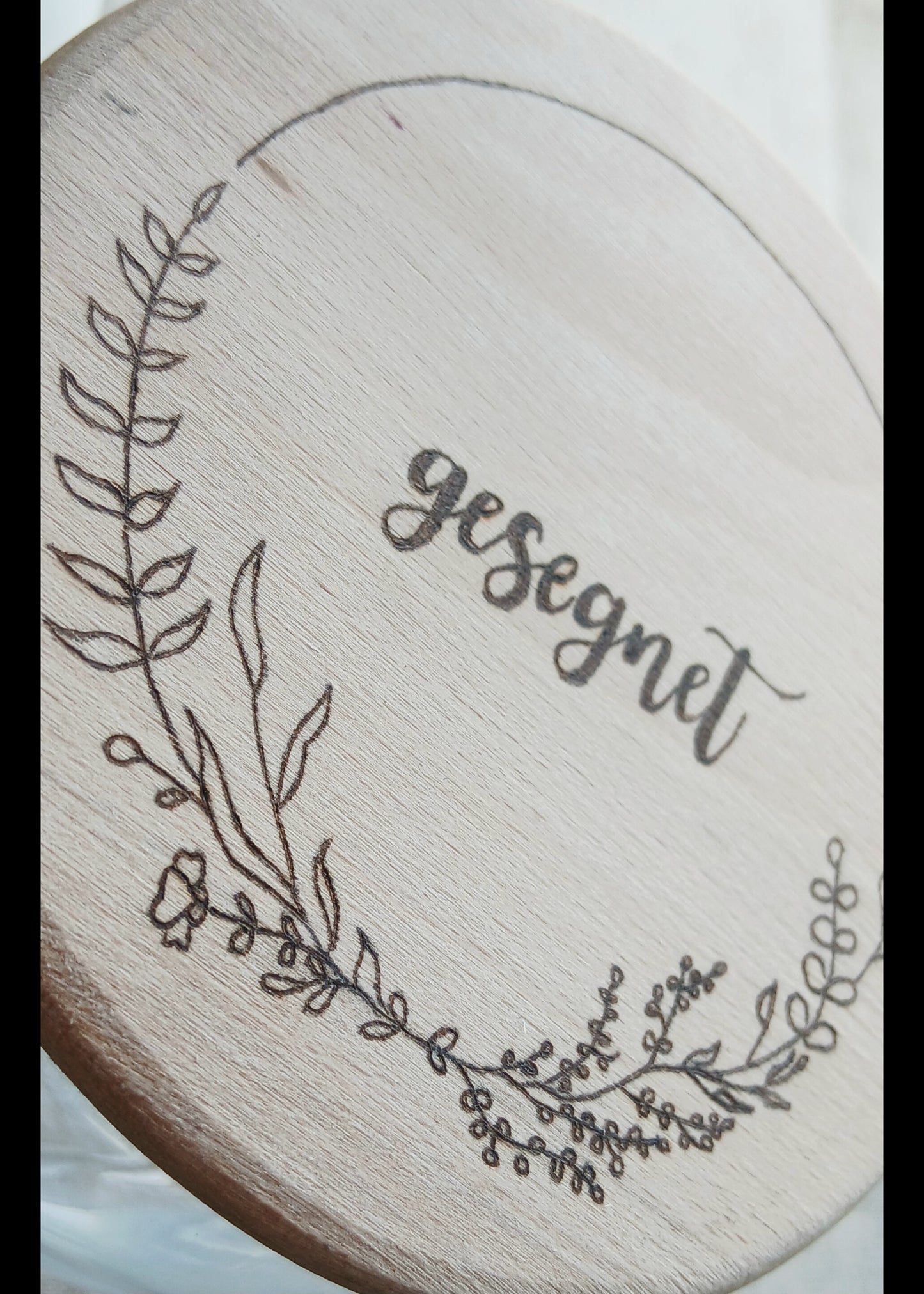 Vorratsglas mit Holzdeckel „gesegnet“